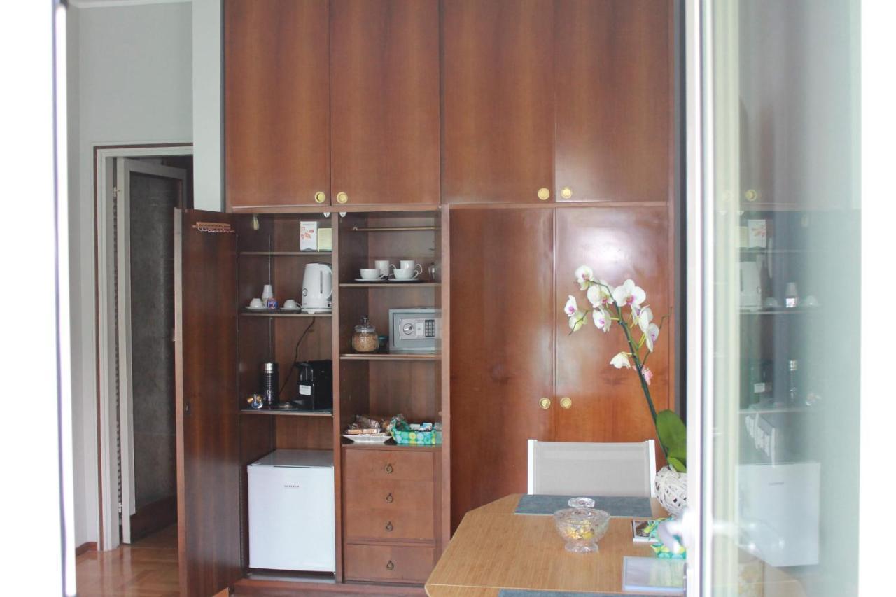 Lakeviewcabin - King Room With Balcony Como Luaran gambar